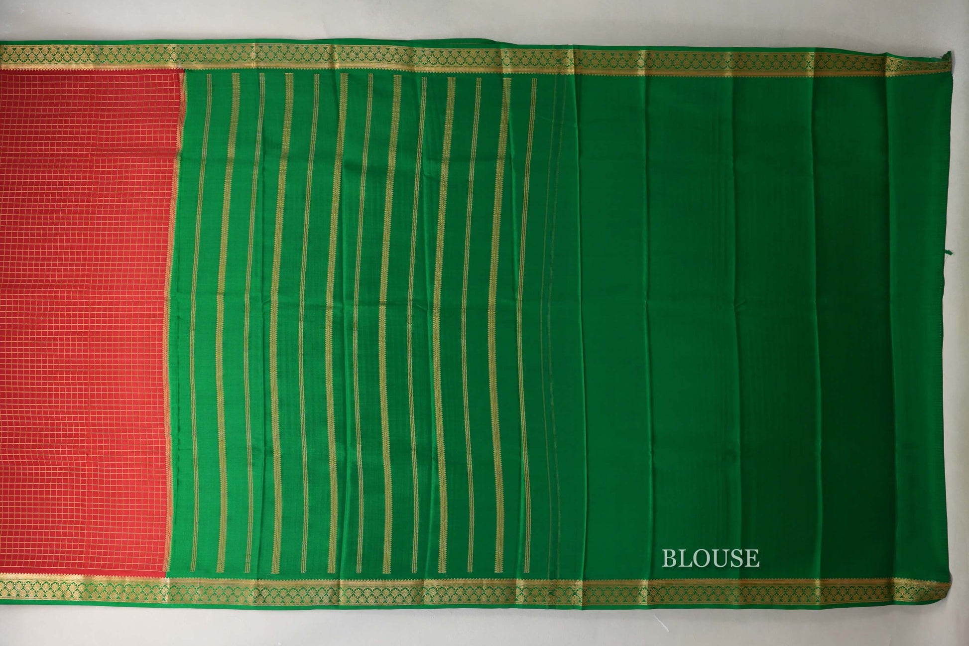 Chilli Red with Emerald Green Borders Mysore Silk Saree blouse