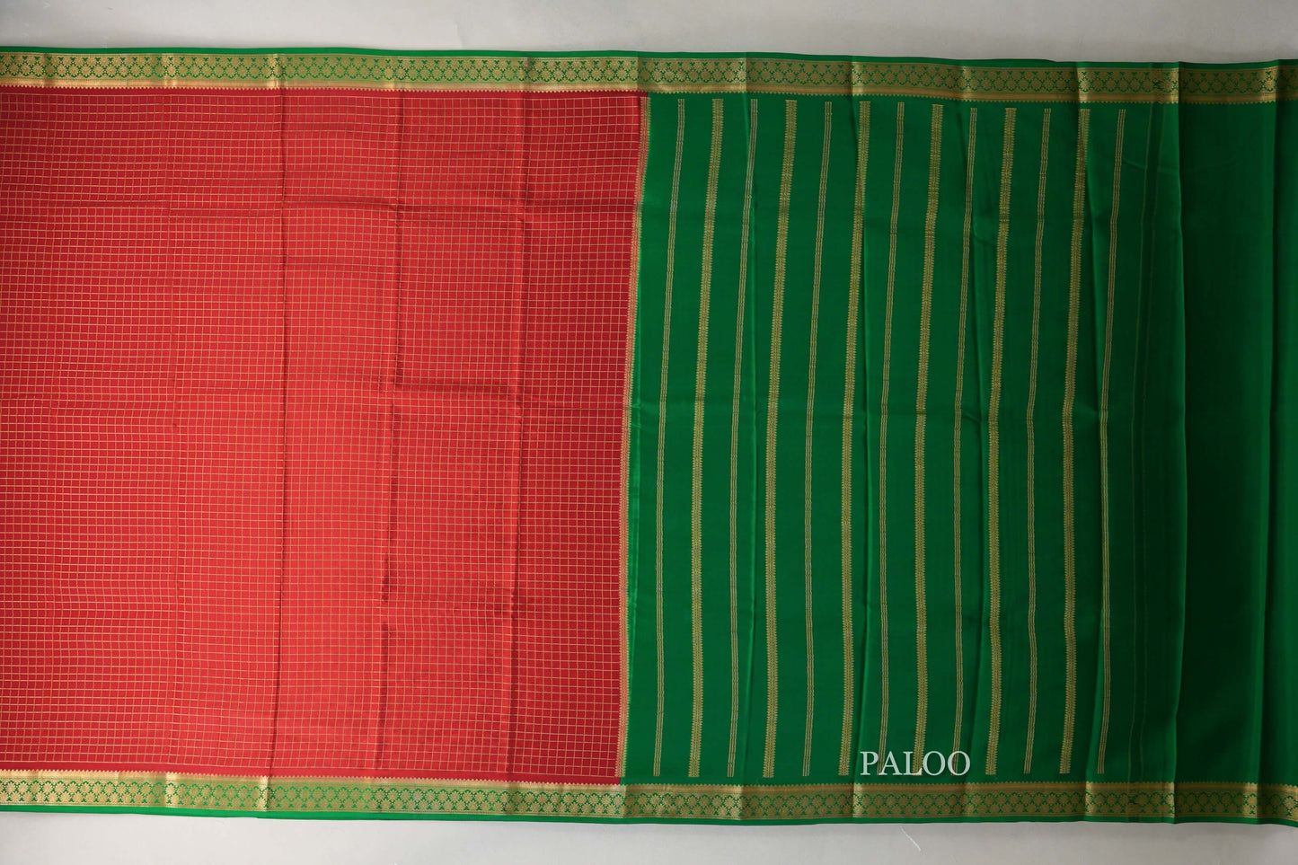 Chilli Red with Emerald Green Borders Mysore Silk Saree paloo