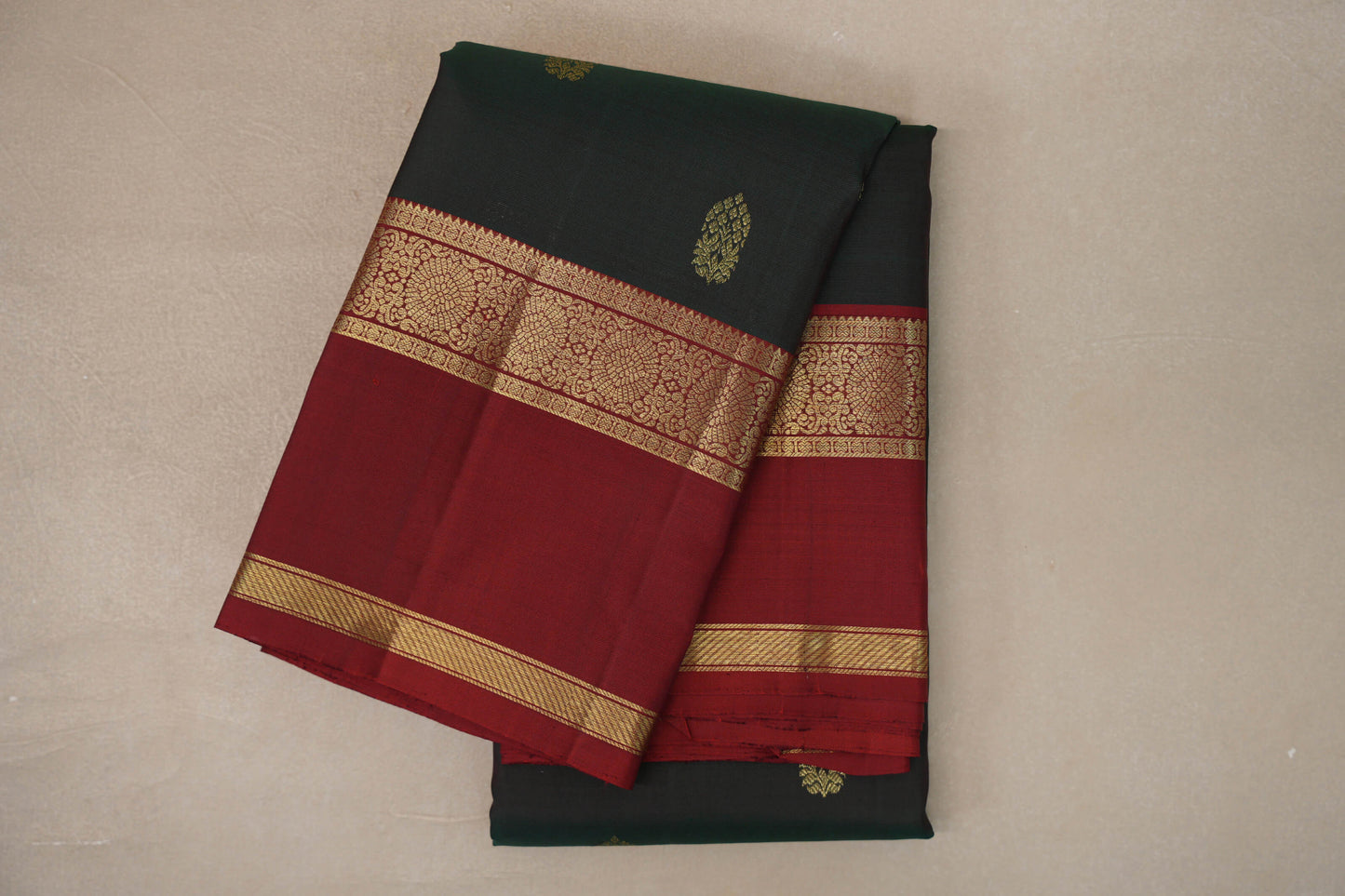 Dual Tone of Deep Bottle Green & Deep Red with Rettai Pettu Borders Vintage Kanjivaram Silk Saree
