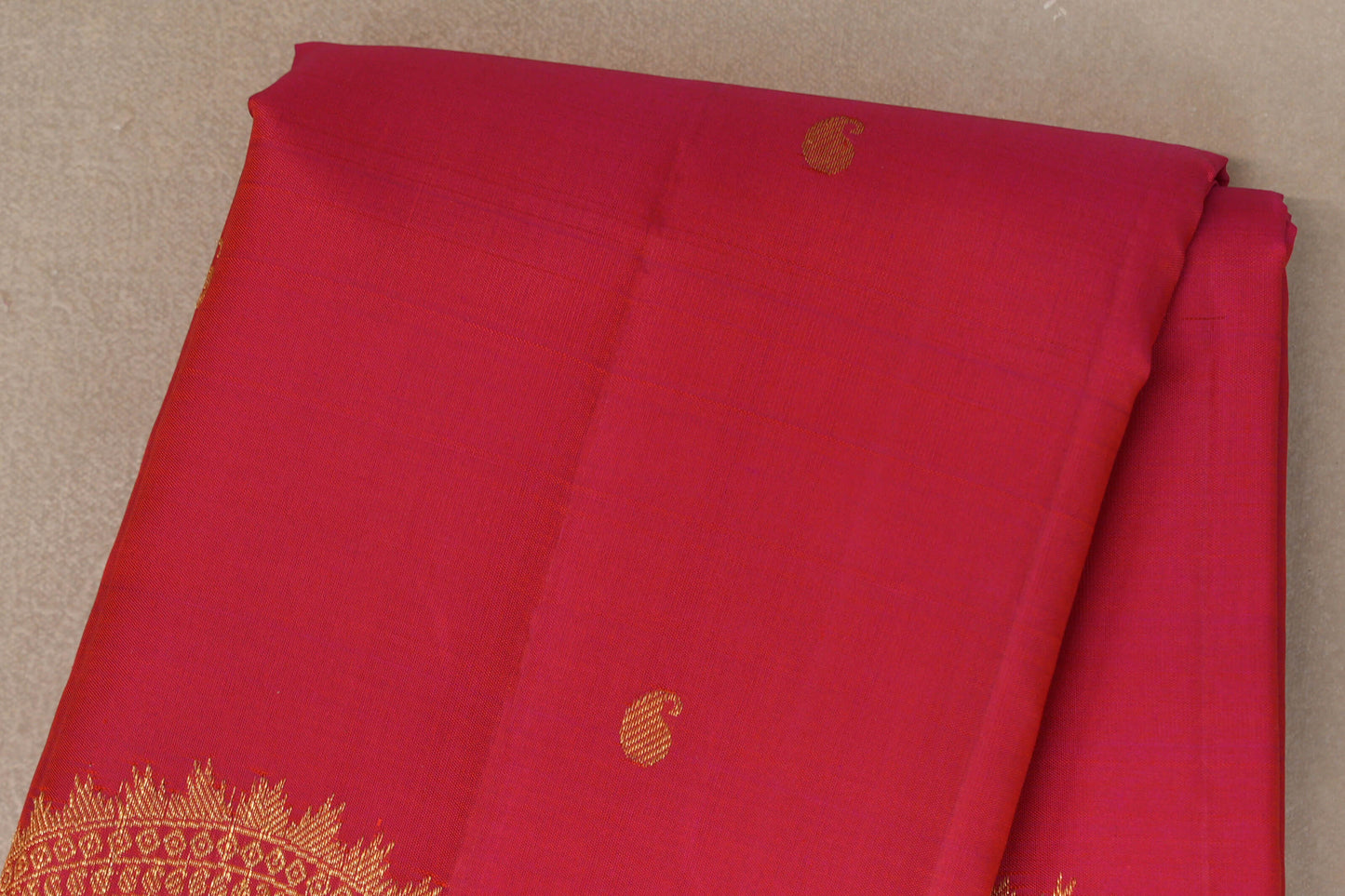 Orangish Pink Vintage Kanjivaram Silk Saree body