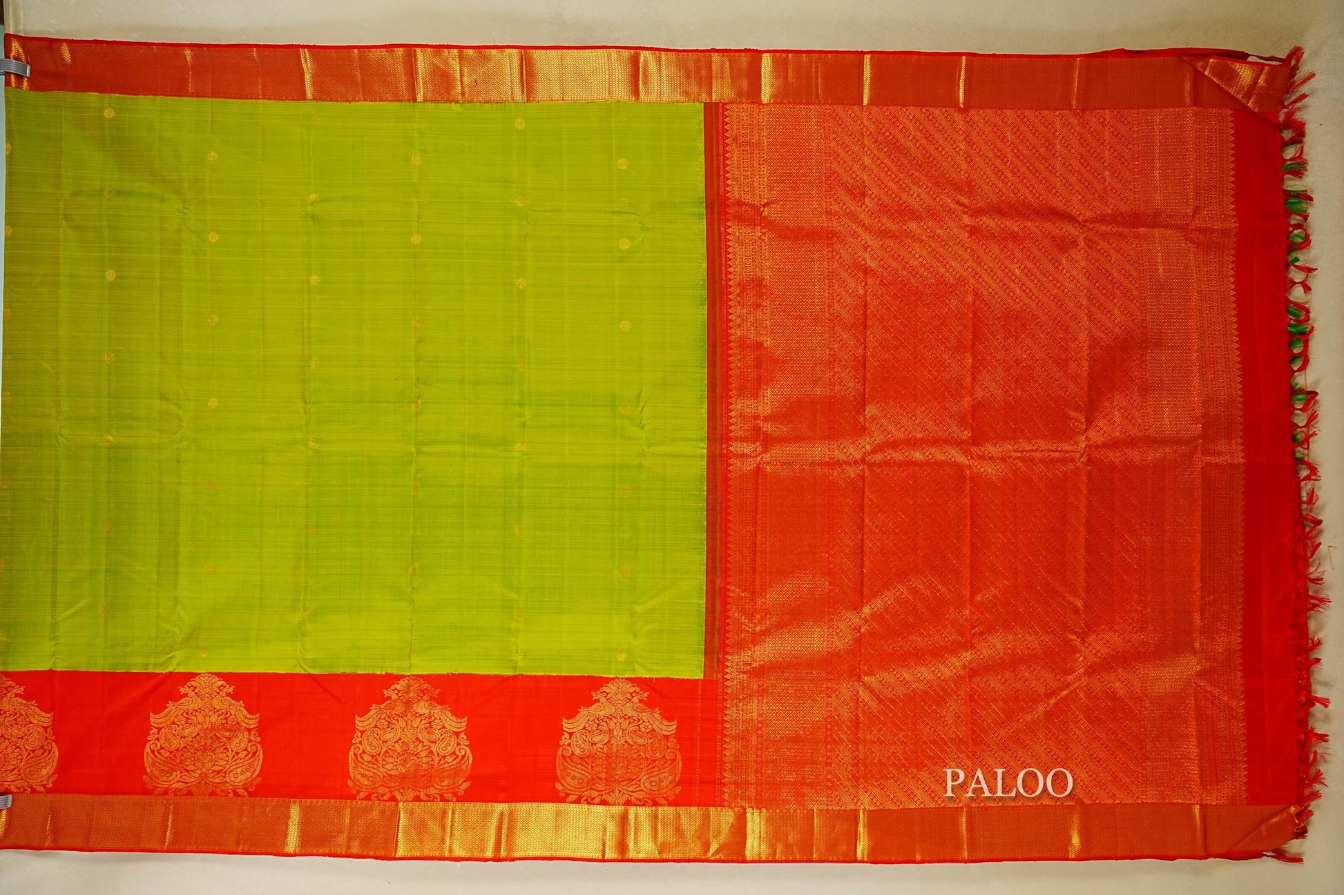 Parrot Green with Red Borders Vintage Kanjivaram Silk Saree paloo