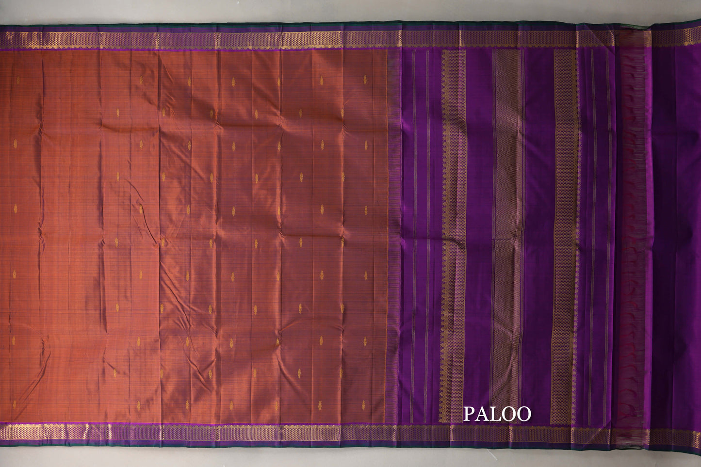Dual Tone of Violet and Copper Brown Vintage Kanjivaram Silk Saree paloo