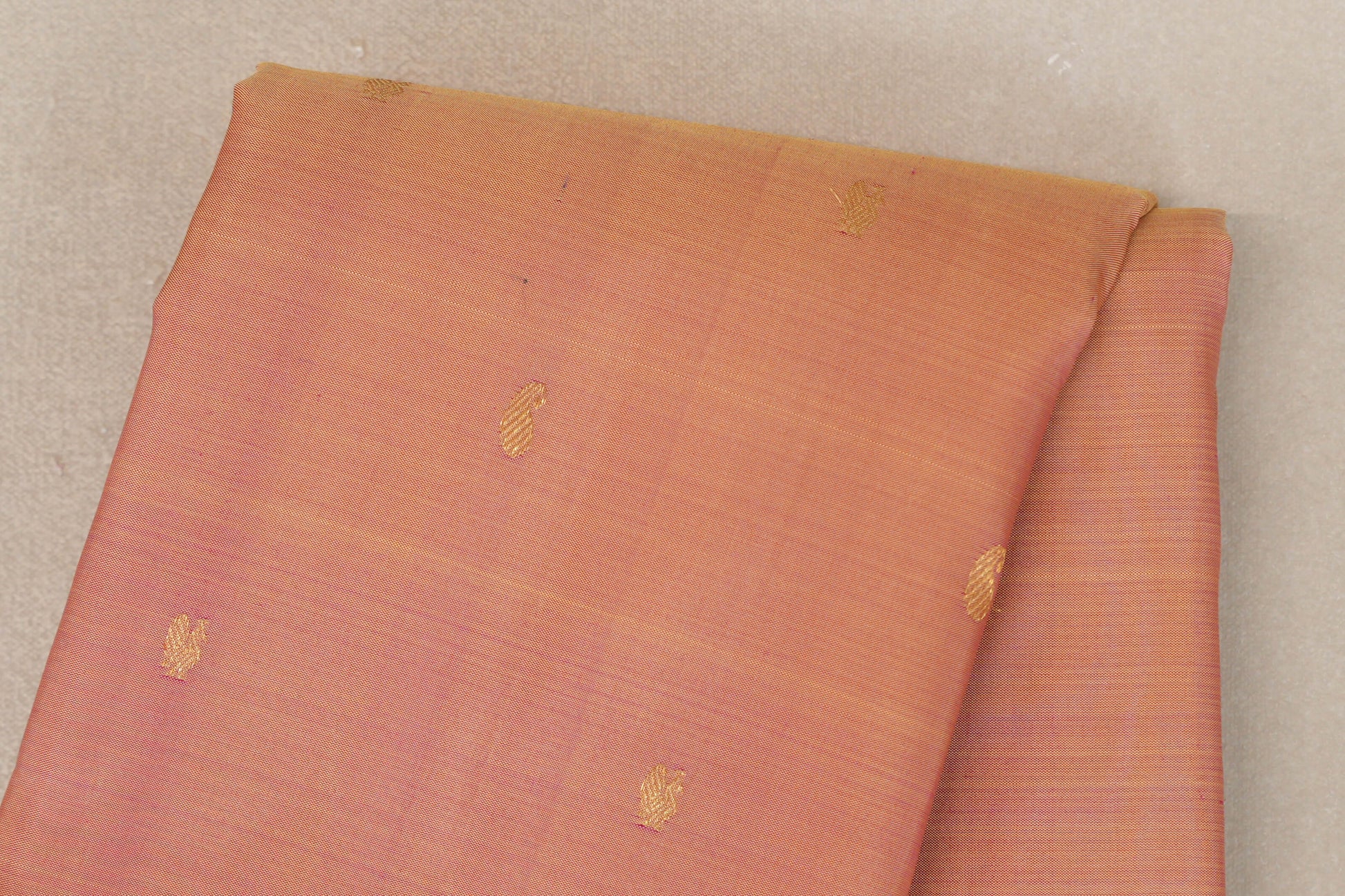 Dual Tone of Yellow & Pink Vintage Kanjivaram Silk Saree body