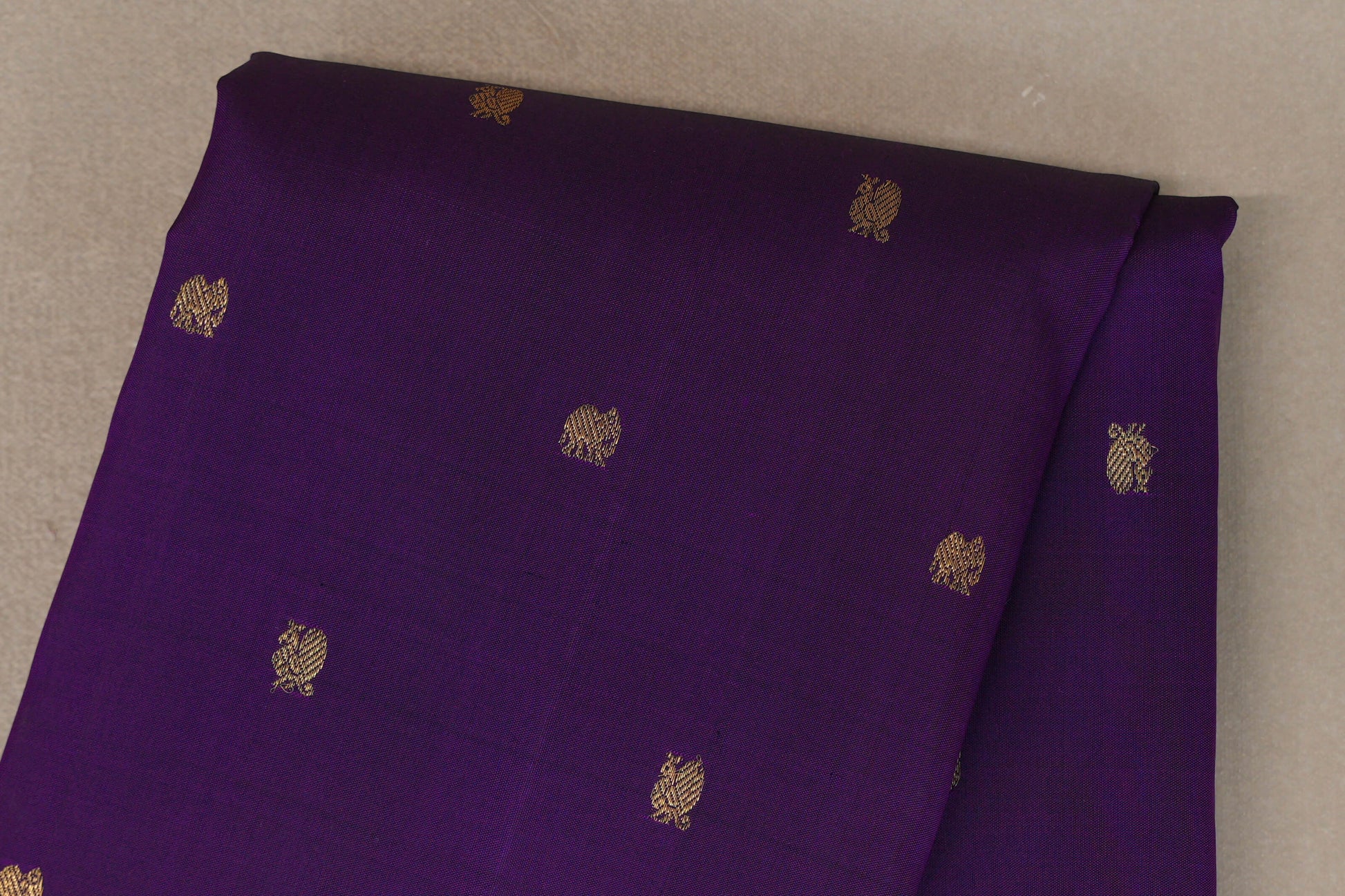 Deep Violet with Magenta & Orange Selvedge Borders Vintage Kanjivaram Silk Saree body