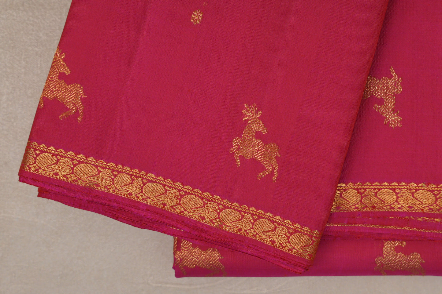 Orangish Pink Vintage Kanjivaram Silk Saree borders