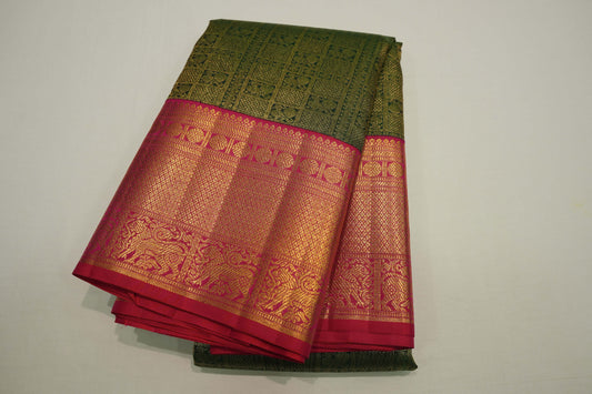 Bottle green vintage kanchipuram silk saree