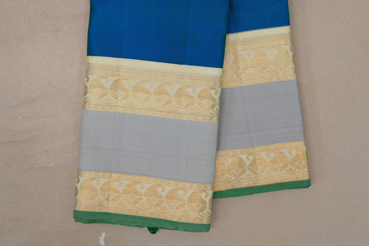 Peacock Blue Vintage Kanjivaram Silk Saree rettai pettu border