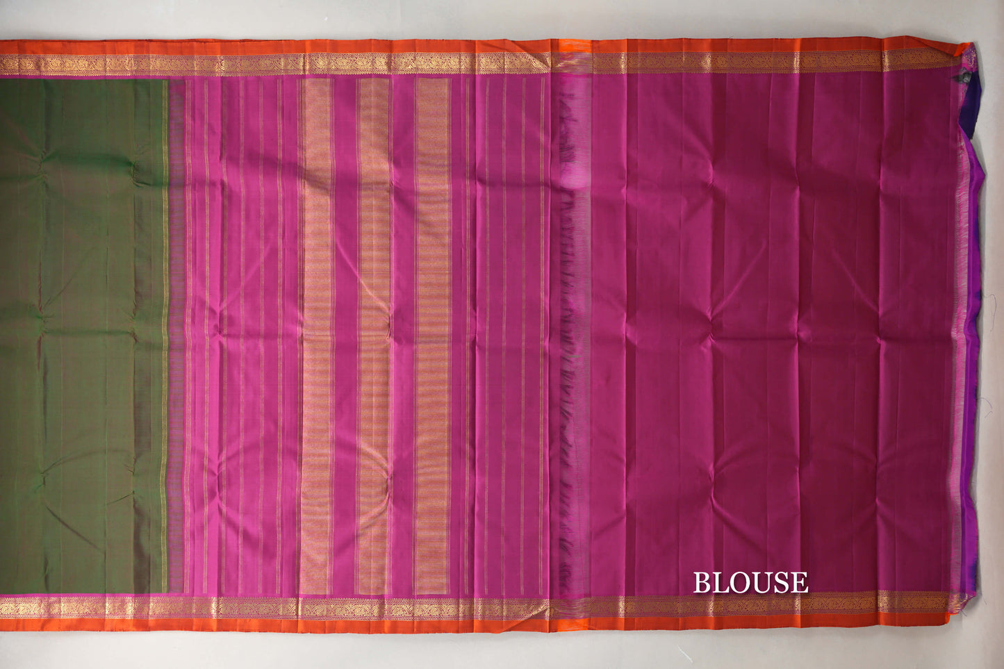 Dual Tone of Forest Green & Deep Maroon Vintage Kanjivaram Silk Saree blouse
