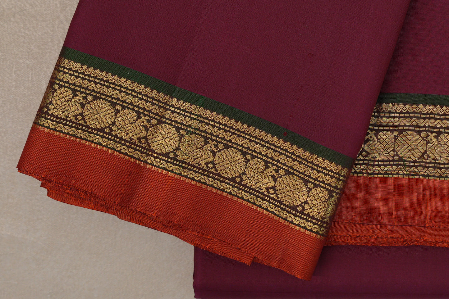 Deep Magenta Vintage Kanjivaram Silk Saree border