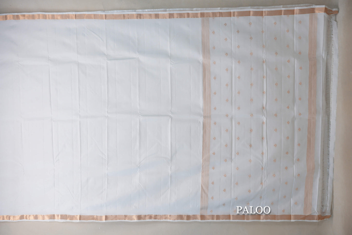 Milk White Light Weight Kanjivaram Silk Saree paloo