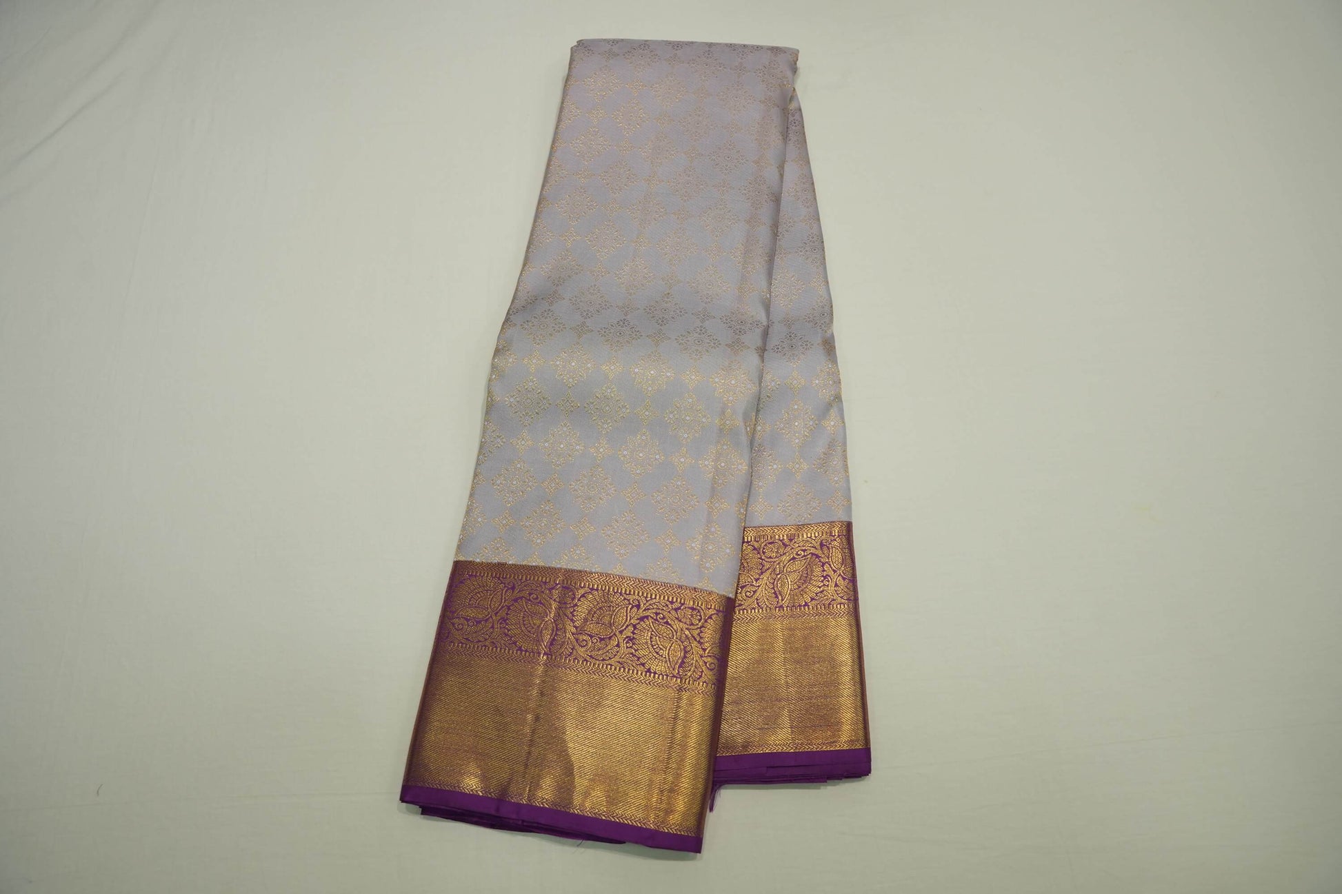Online vintage kanchipuram silk saree