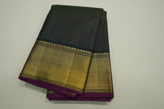 Dark bottle green vintage kanchipuram silk saree