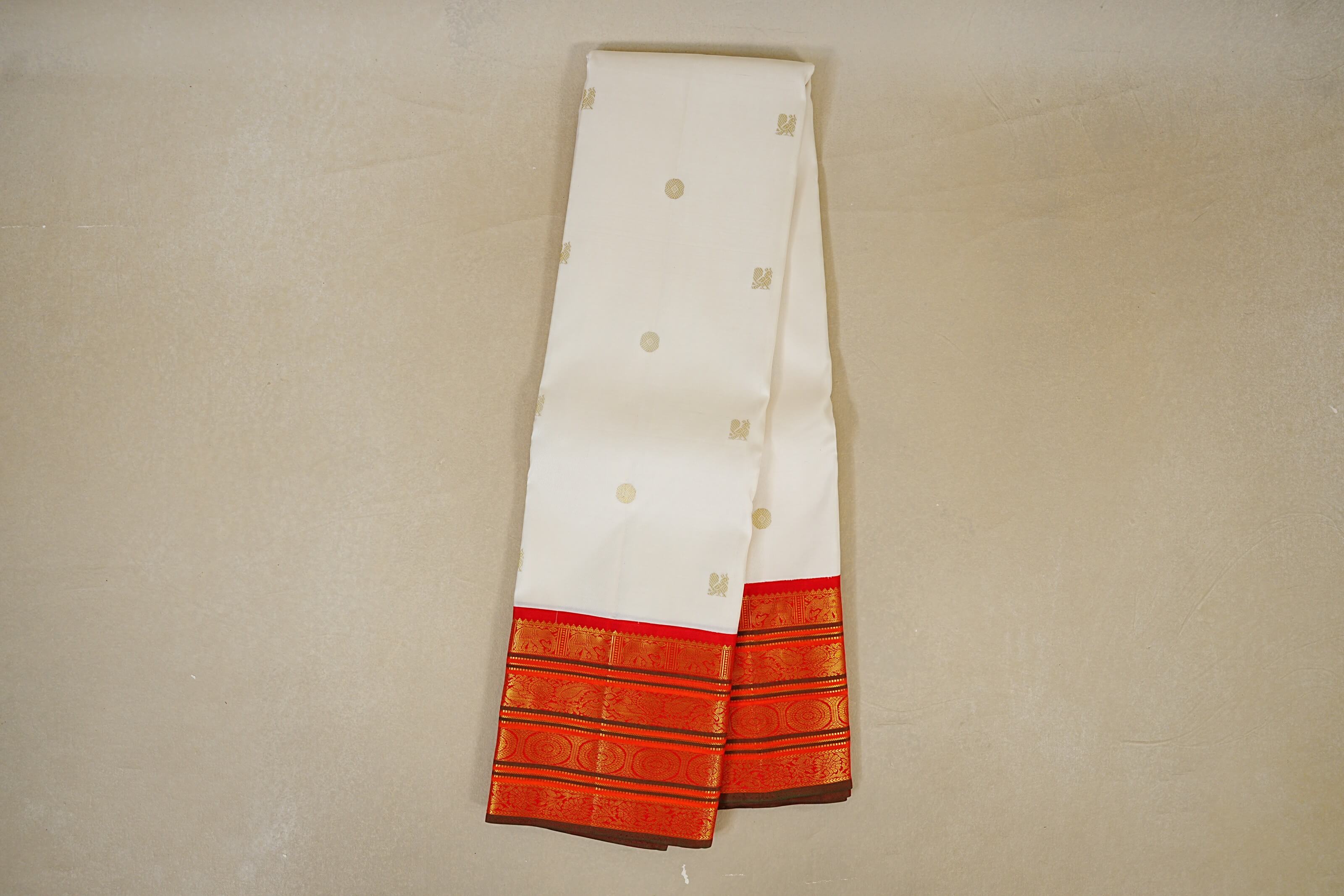 Off White with Bright Red Borders Vintage Kanjivaram Silk Saree online