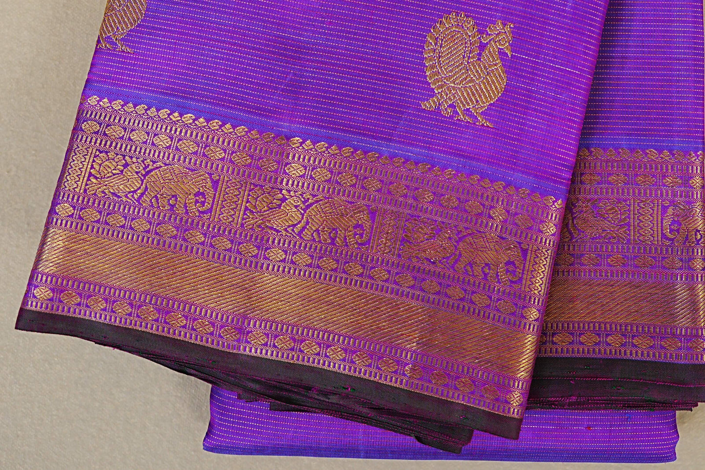 Dual Tone Purple and Blue Heirloom Kanjivaram Silk Saree  borders zoom