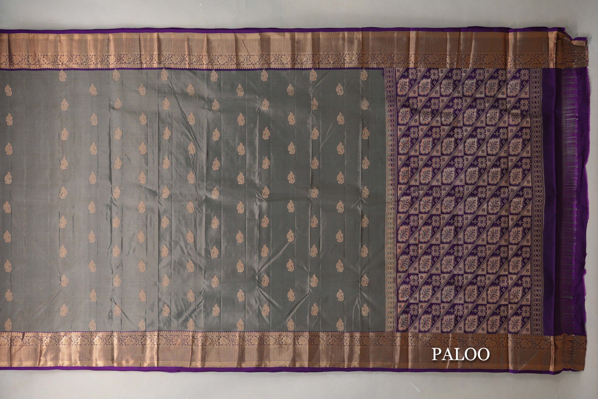 Steel Grey with Deep Purple Borders Light Weight Kanjivaram Silk Saree paloo