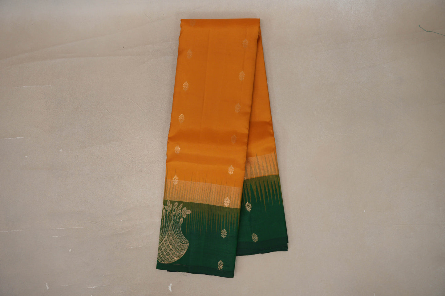 Online Mango Yellow with Deep Bottle Green Borders Light Weight Kanjivaram Silk Saree