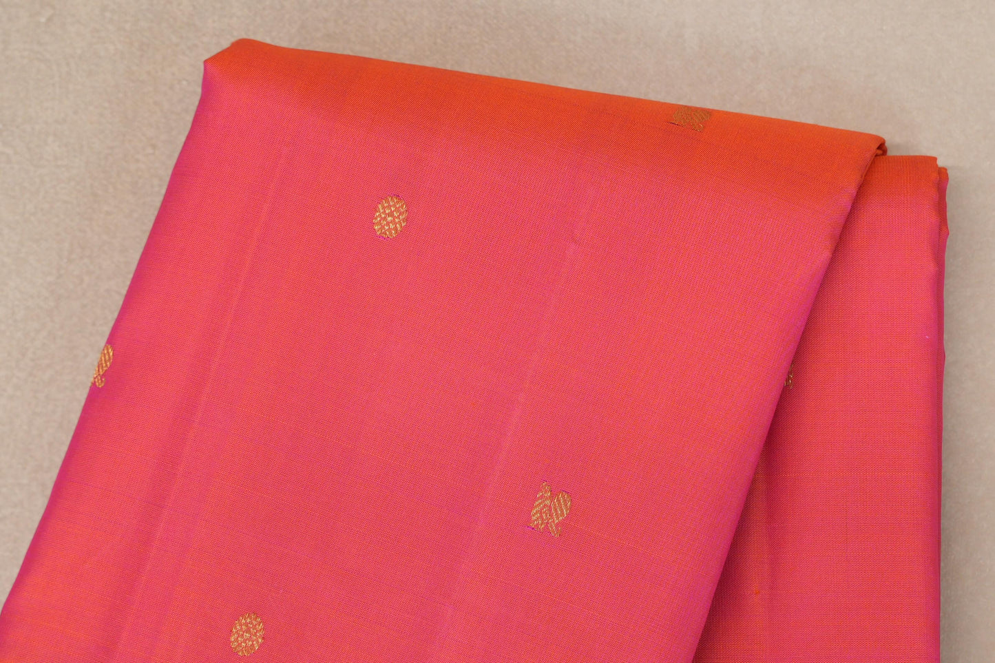 Orangish Pink with Bright Pink Borders Vintage Kanjivaram Silk Saree body