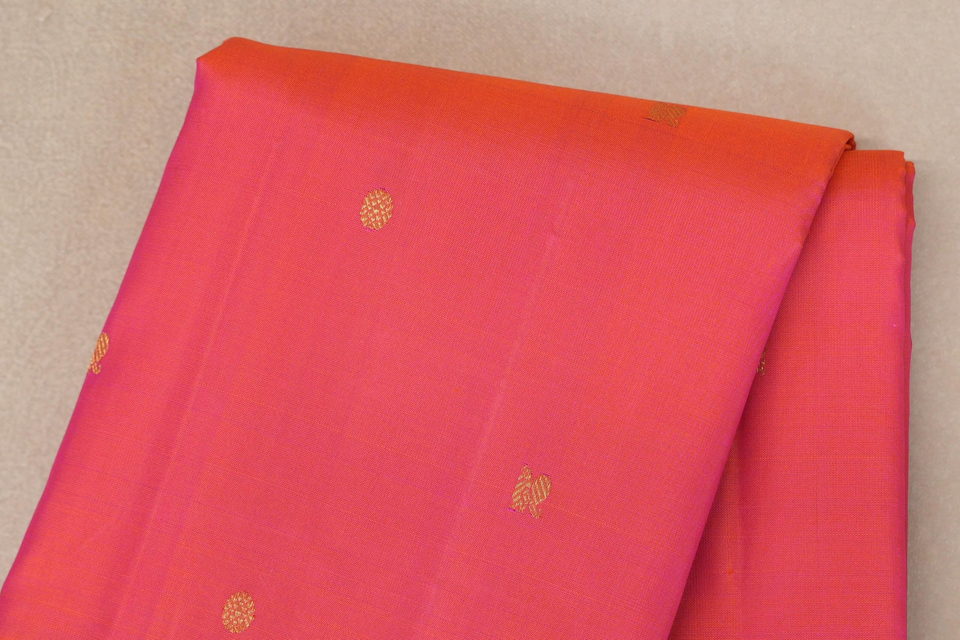 Orangish Pink with Bright Pink Borders Vintage Kanjivaram Silk Saree body