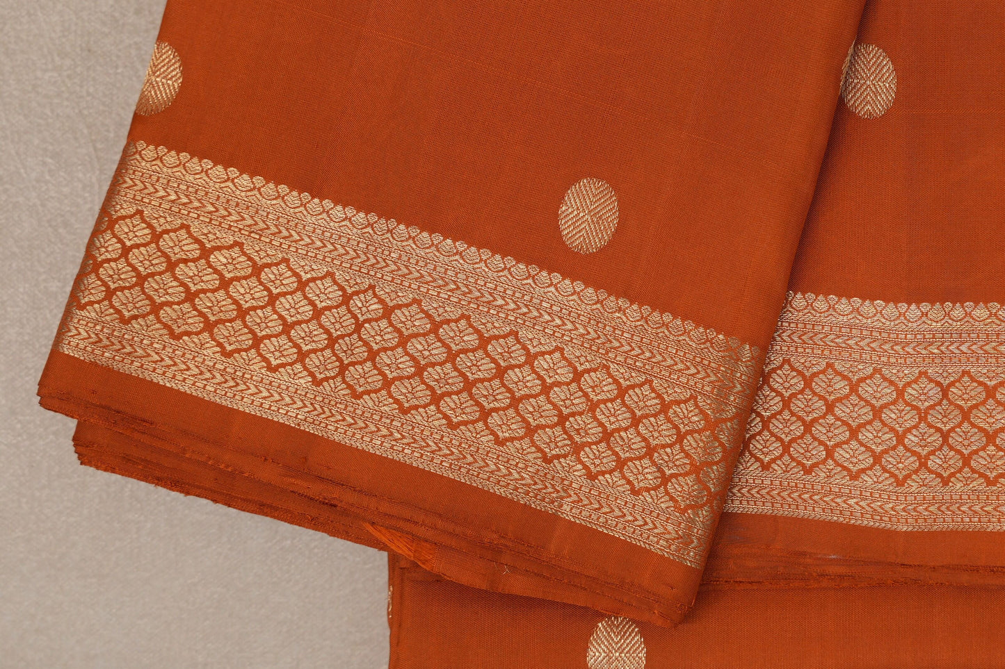 Mango Orange Vintage Kanjivaram Silk Saree borders