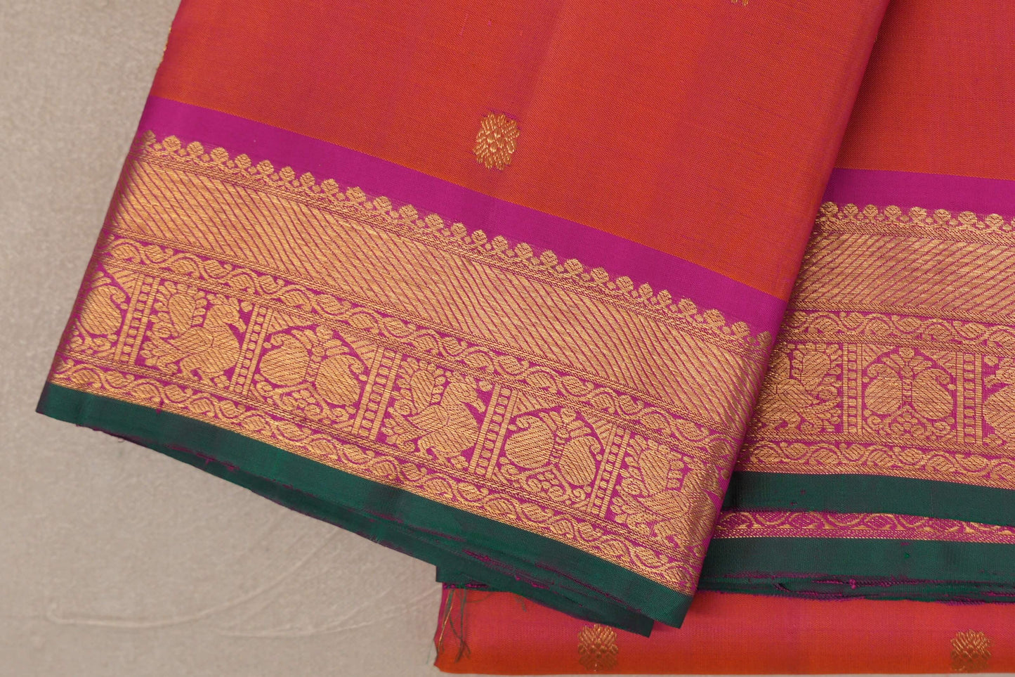 Dual Tone of Orange & Pink Vintage Kanjivaram Silk Saree border