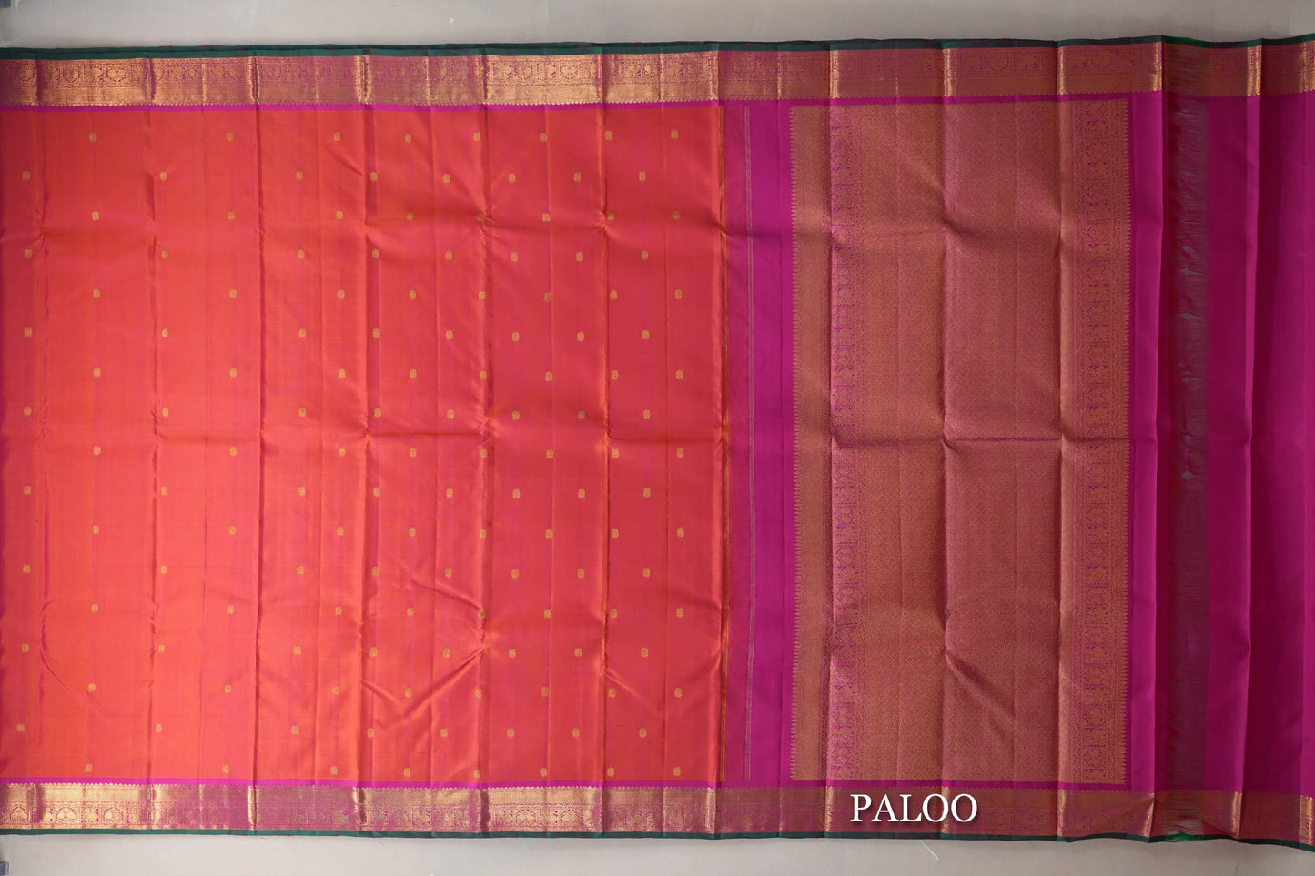 Dual Tone of Orange & Pink with Bright Pink Borders Vintage Kanjivaram Silk Saree paloo