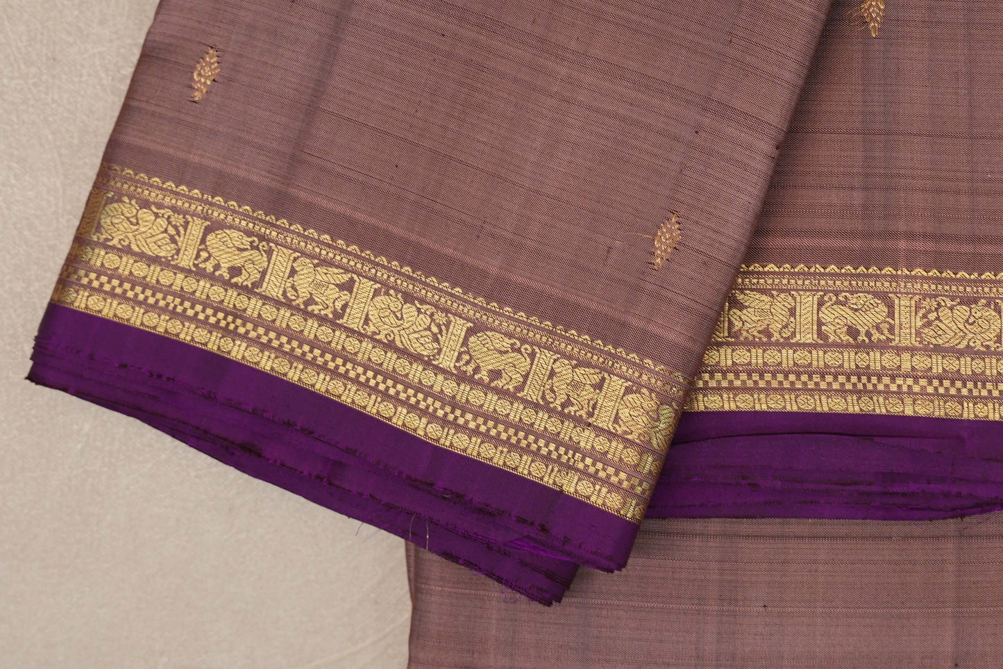 Light Coffee Brown Vintage Kanjivaram Silk Saree border