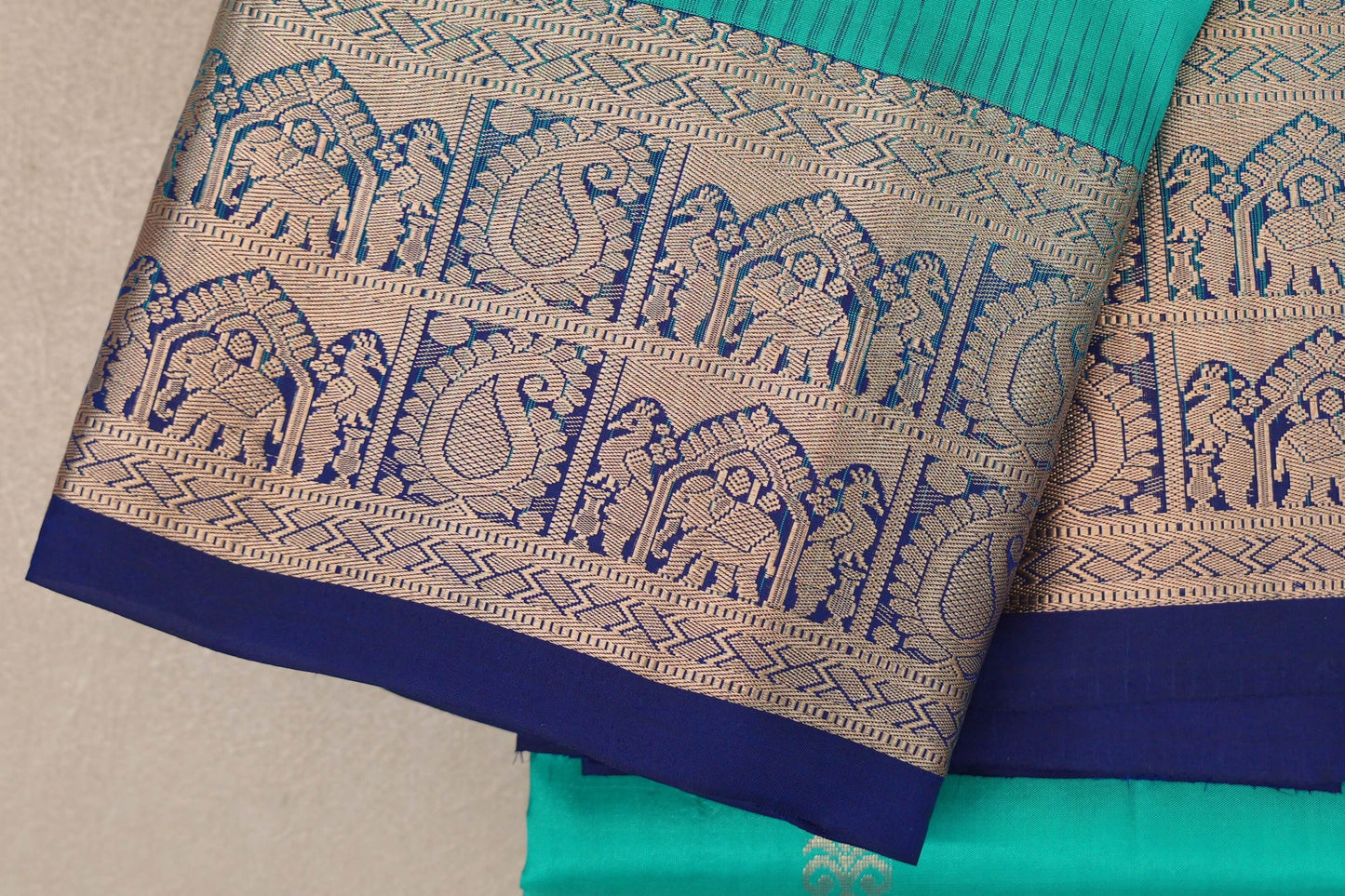 Aqua Green Light Weight Kanjivaram Silk Saree border