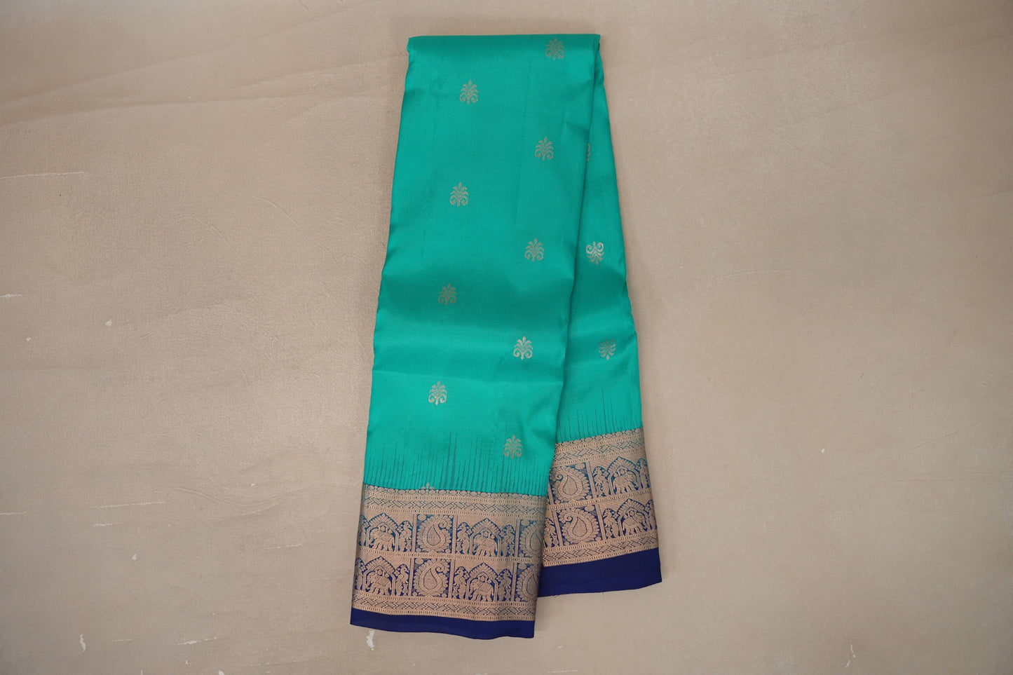 Online Aqua Green with Deep Green Borders Light Weight Kanjivaram Silk Saree