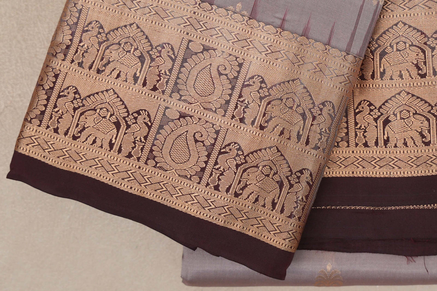 Mushroom Brown Light Weight Kanjivaram Silk Saree border