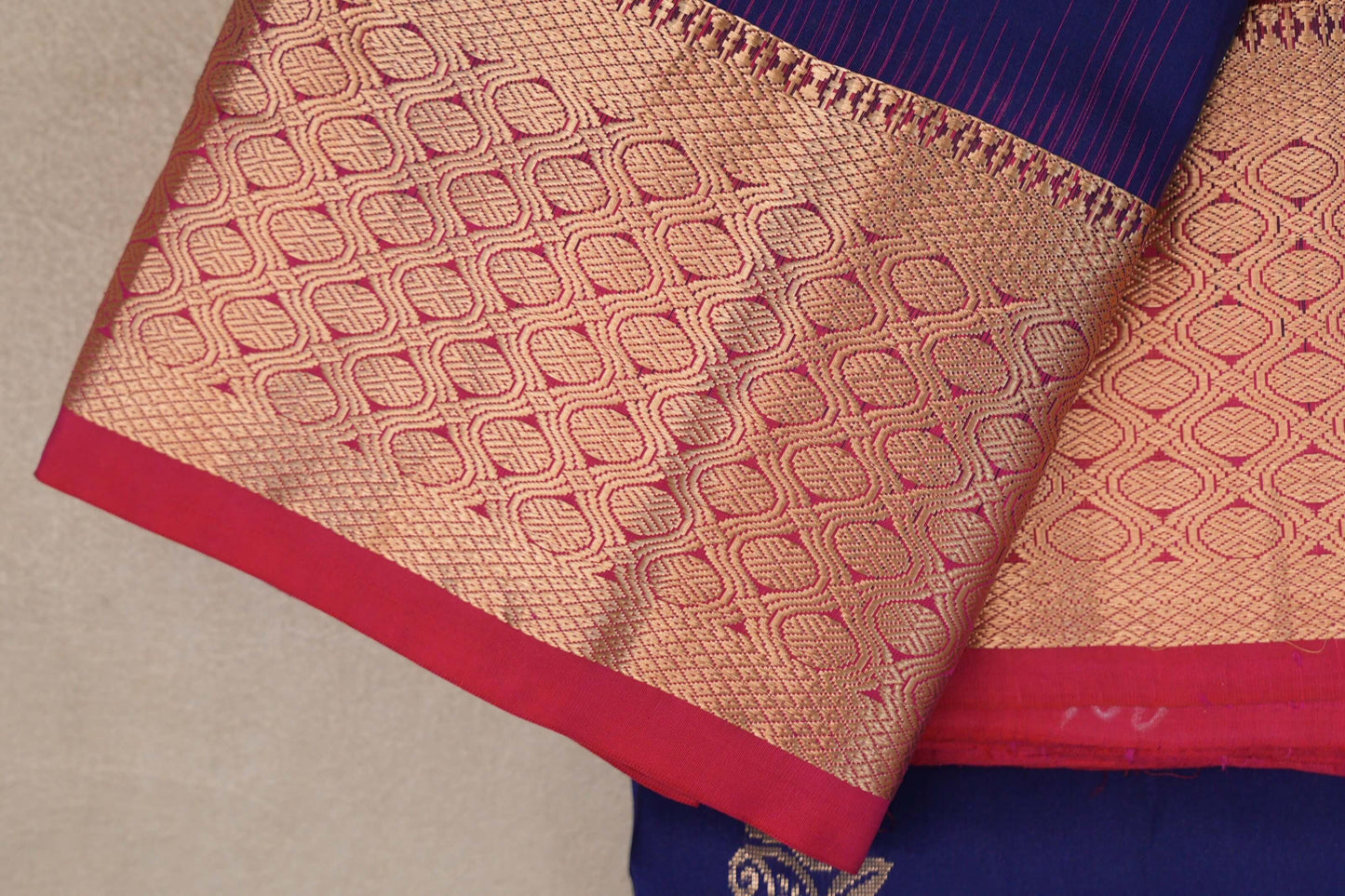 Deep Blue Light Weight Kanjivaram Silk Saree borders
