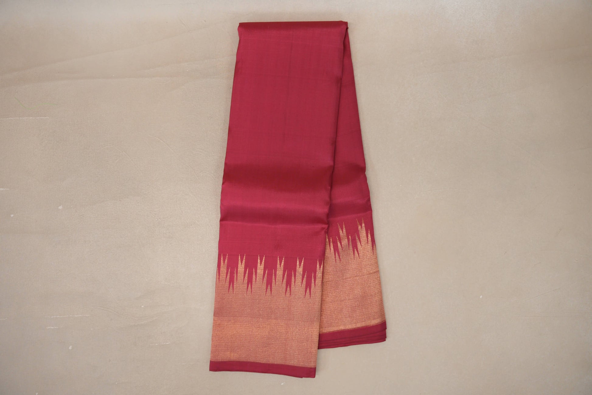Online Reddish Pink with Temple Borders Light Weight Kanjivaram Silk Saree 
