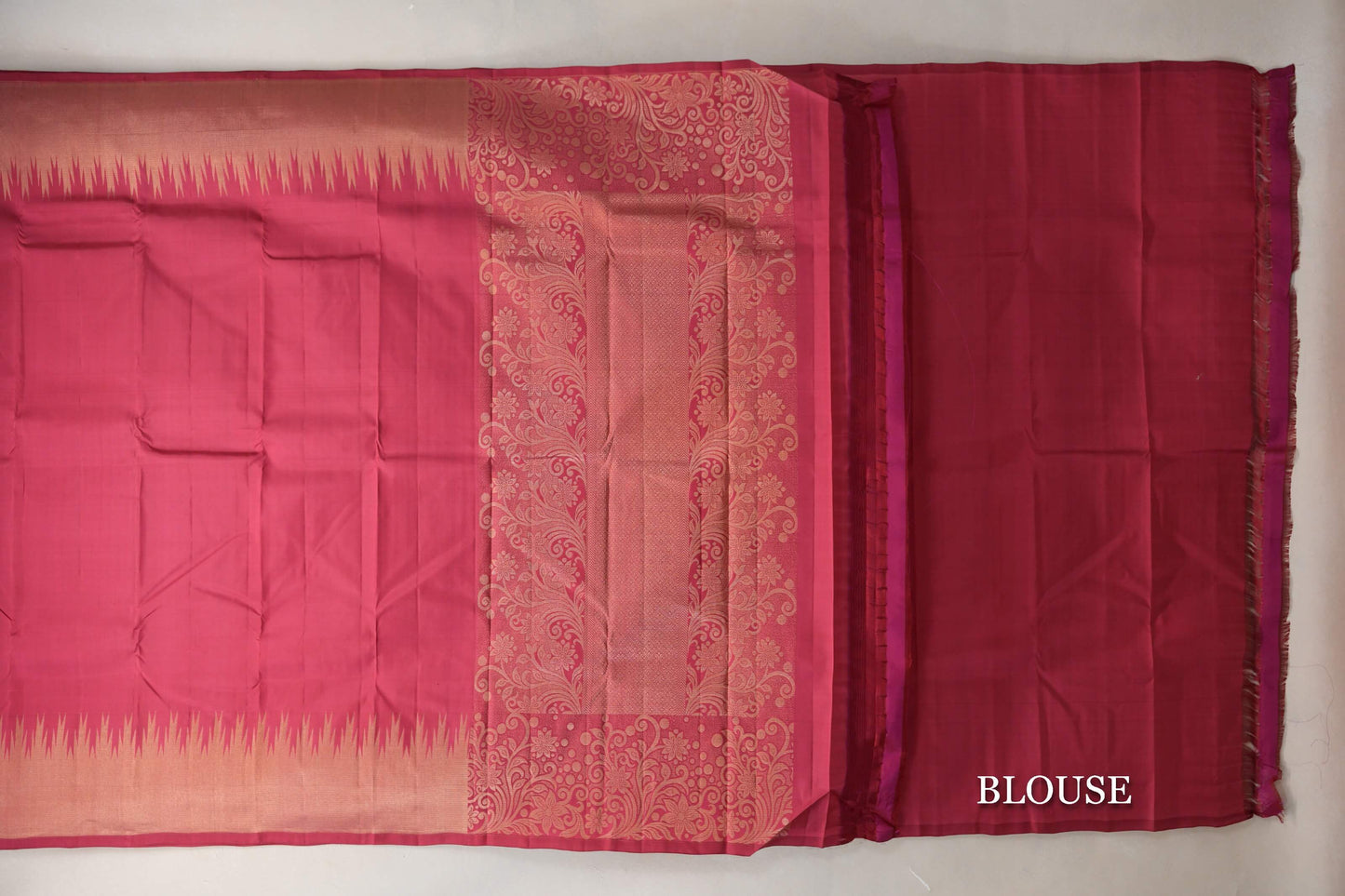 Reddish Pink with Temple Borders Light Weight Kanjivaram Silk Saree blouse