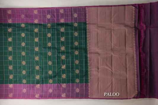 Deep Bottle Green with Dual Tone of Magenta & Green Borders Light Weight Kanjivaram Silk Saree paloo