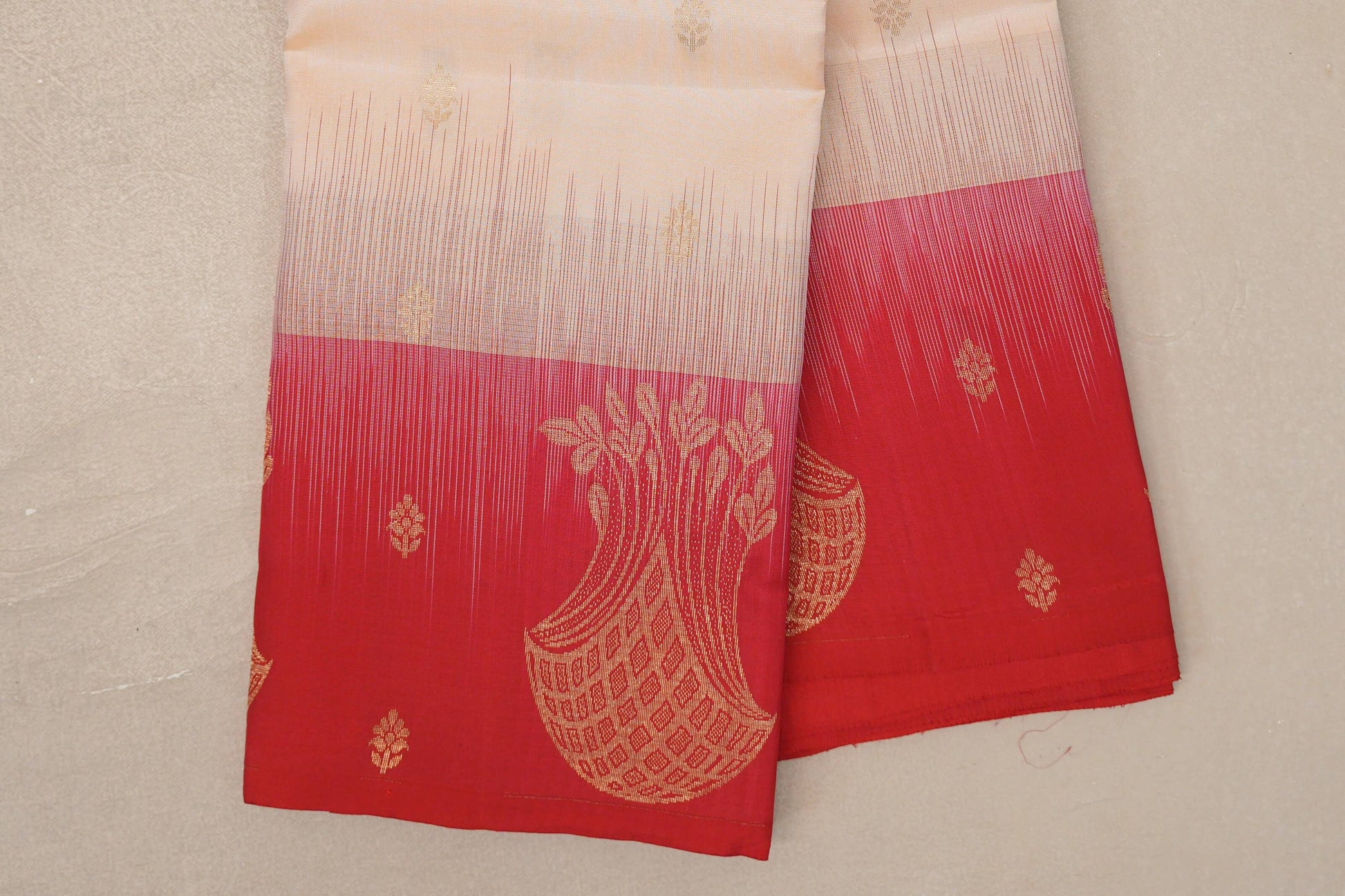 Cream Light Weight Kanjivaram Silk Saree border