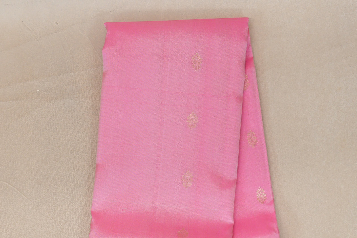 Bright Rose Pink with Black Borders Light Weight Kanjivaram Silk Saree body
