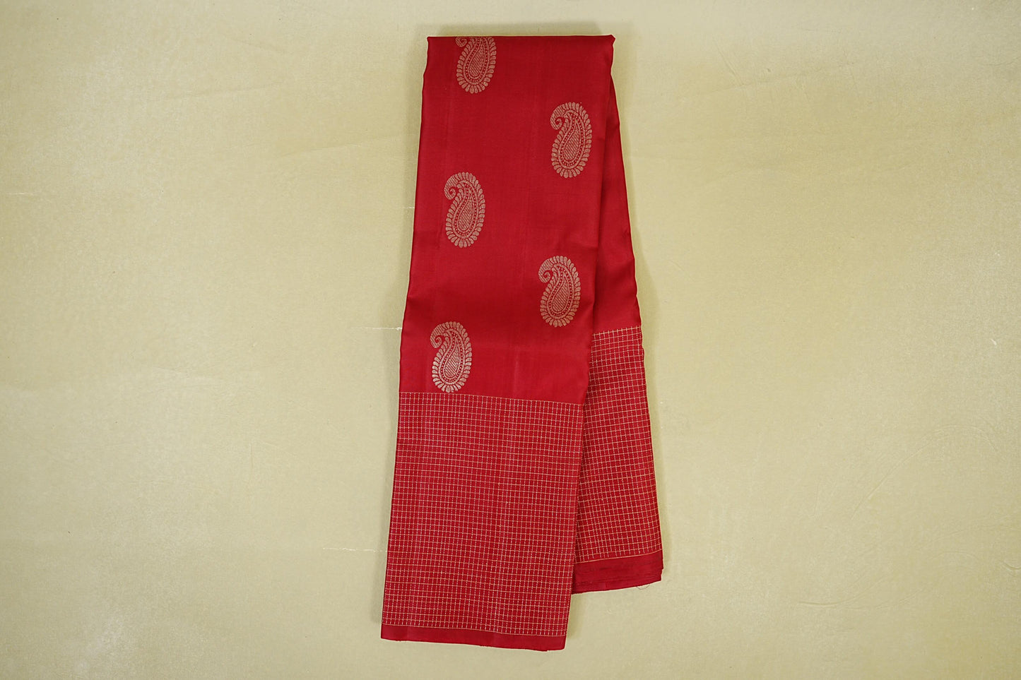 Deep Red Light Weight Kanchipuram Silk Saree