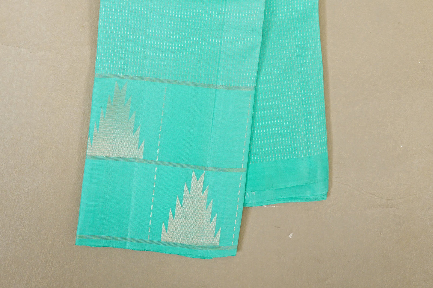 Aqua Green Light Weight Kanchipuram Silk Saree borders zoom