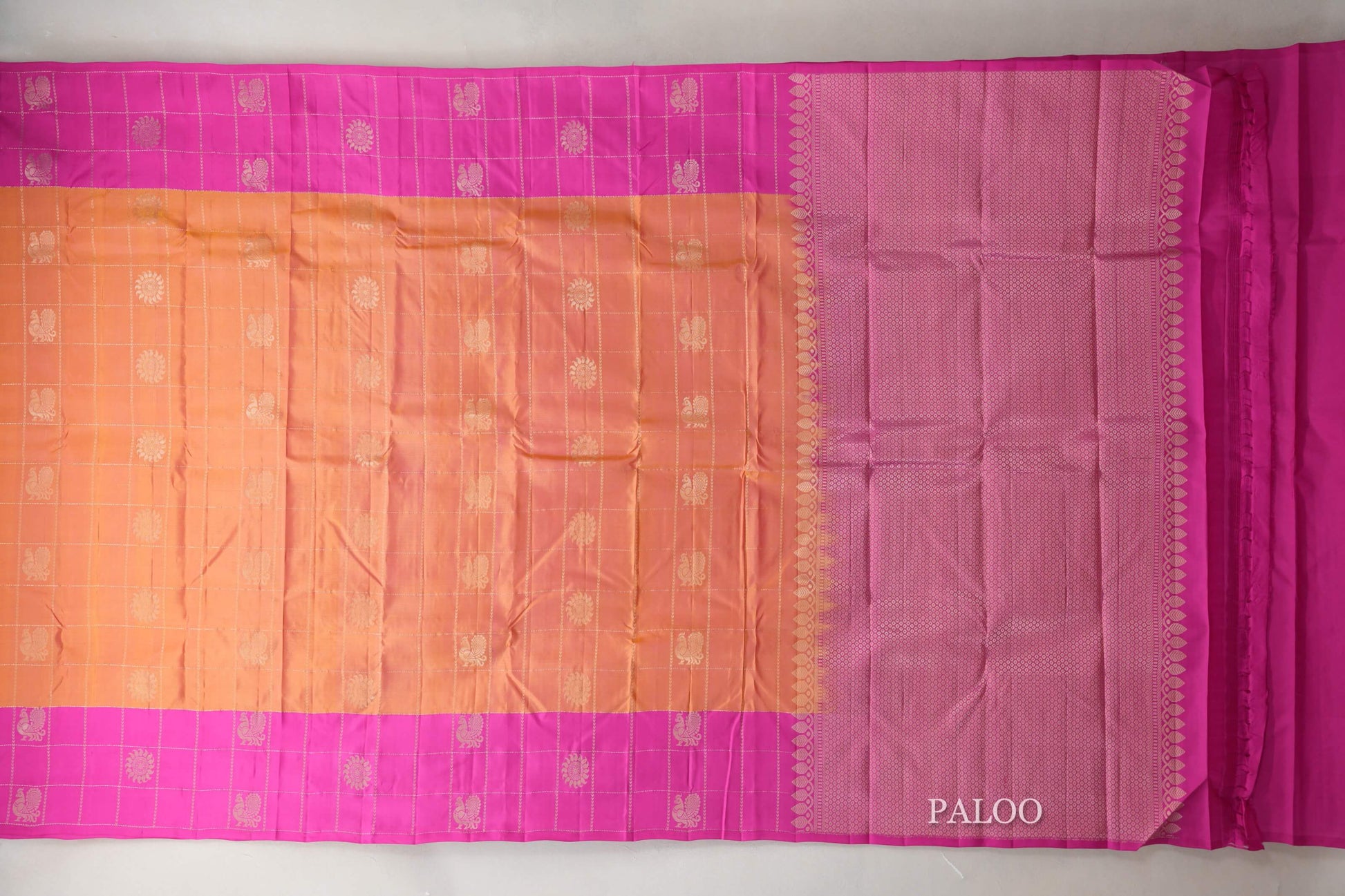 Dual Tone of Pink & Magenta Light Weight Kanjivaram Silk Saree paloo