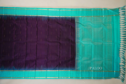 Deep Purple with Greenish Blue Borders Light Weight Kanchipuram Silk Saree paloo