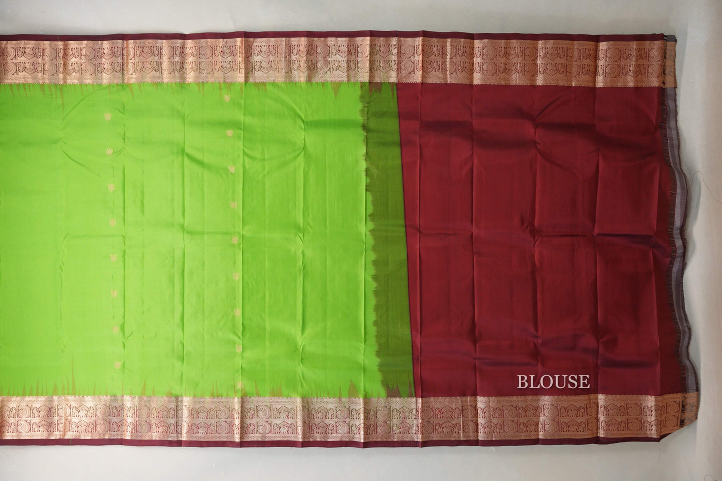 Parrot green with Deep Maroon borders Light Weight Kanchipuram Silk Saree blouse