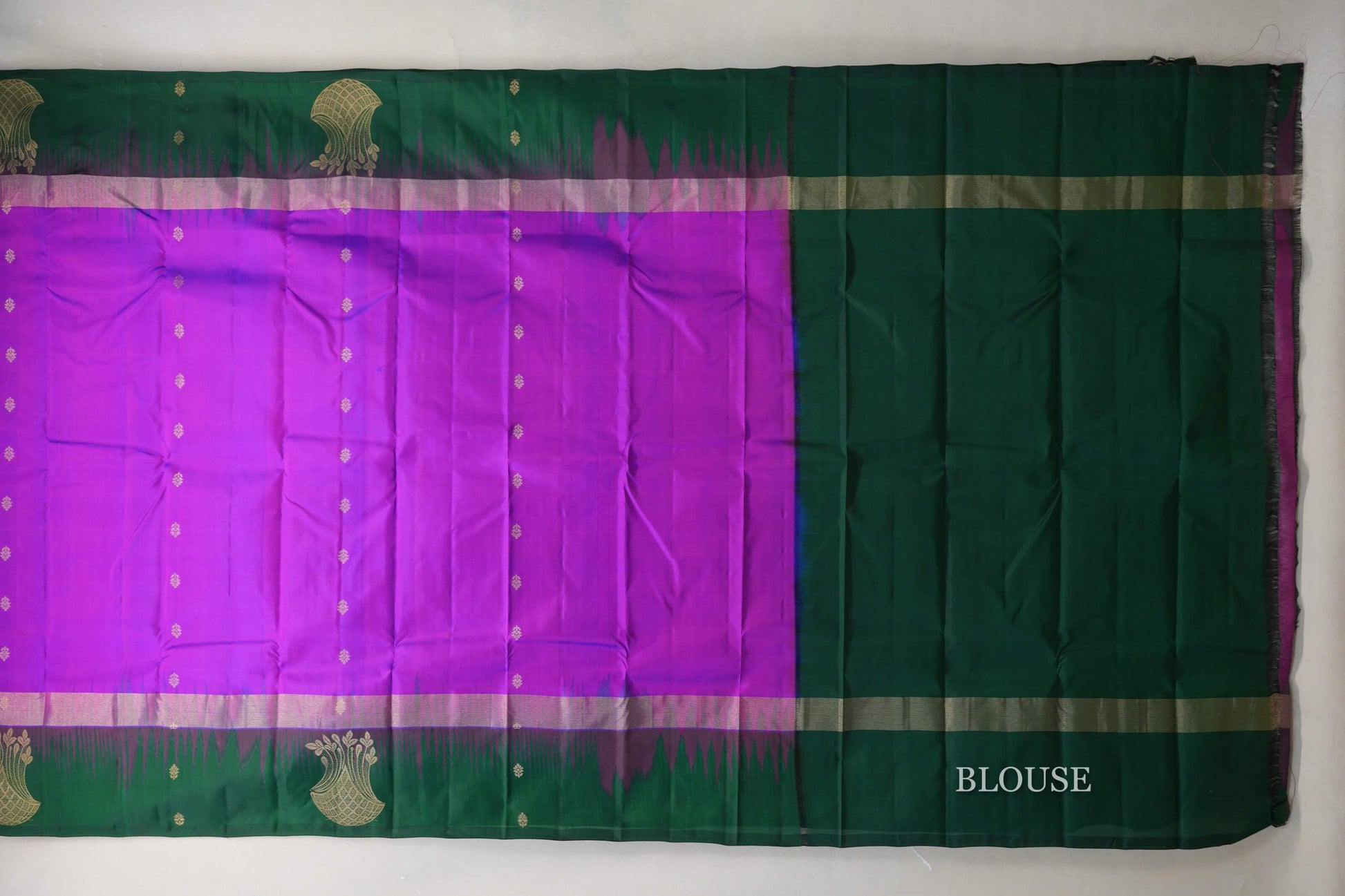 Dual Tone of Bright Magenta & Blue with bottle green borders Light Weight Kanjivaram Silk Saree blouse