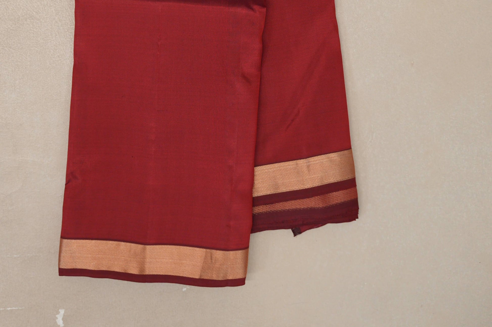 Deep Red Light Weight Kanjivaram Silk Saree border