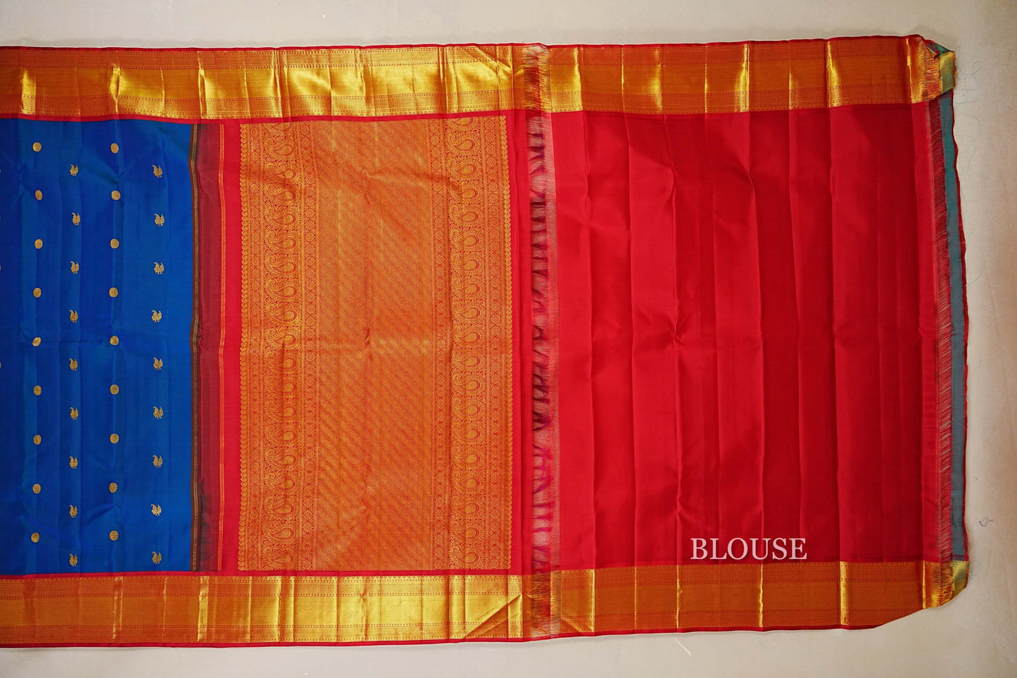 Peacock Blue with Bright Red Borders Vintage Kanjivaram Silk Saree blouse