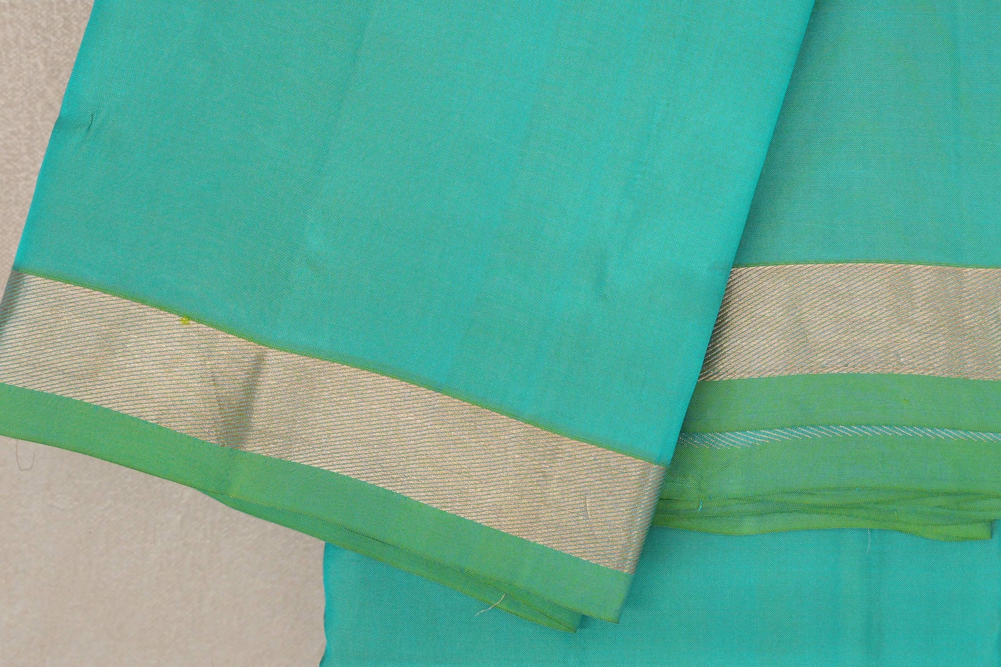 Dual Tone of Green and Blue Light Weight Kanchipuram Silk Saree by Shreenivas Silks  border