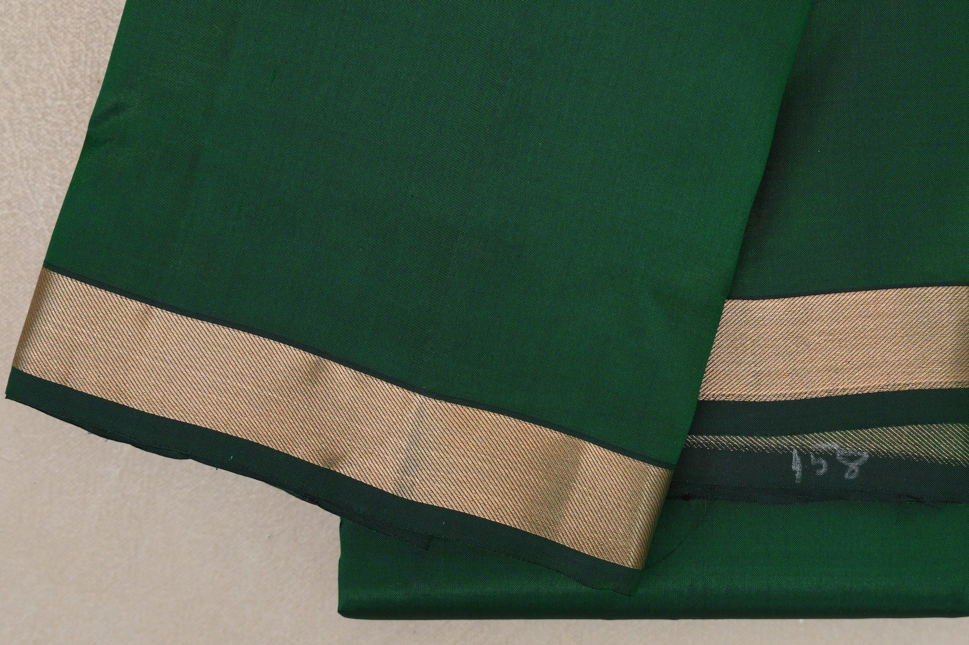 Bottle Green Light Weight Kanjivaram Silk Saree  border
