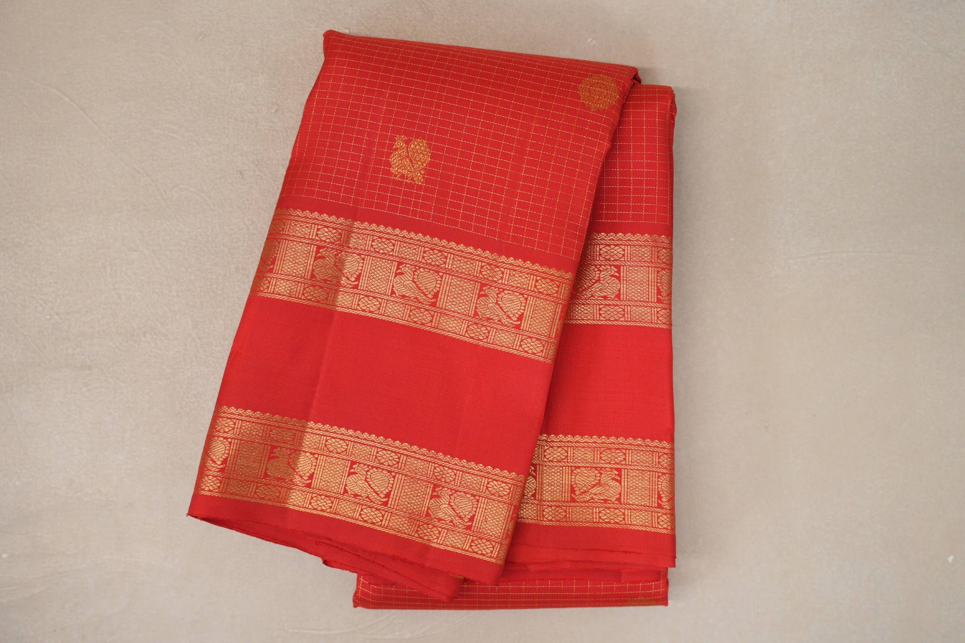 Bright Red Small Zari Checks with Rettai Pettu Borders Vintage Kanjivaram Silk Saree