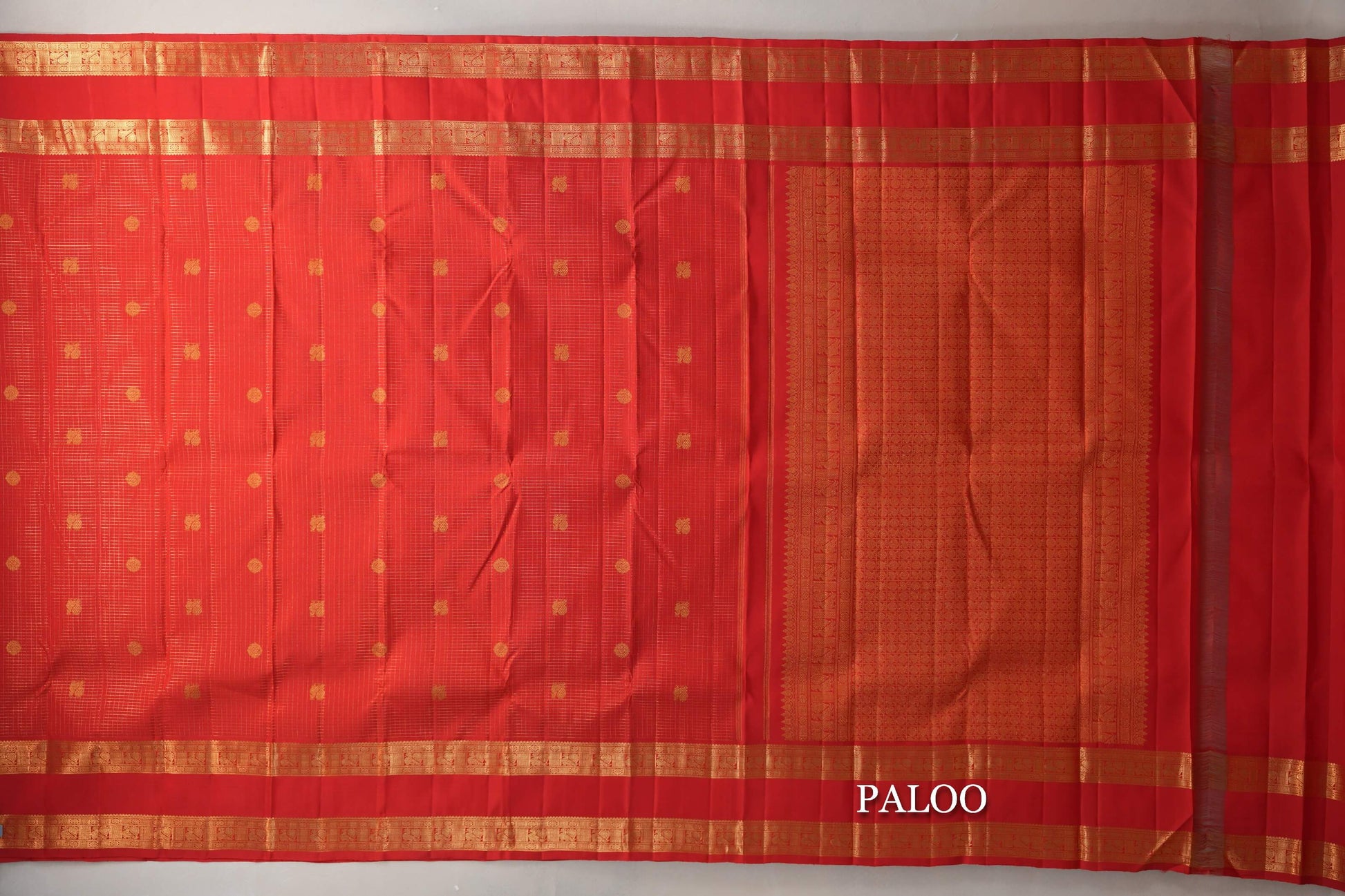 Bright Red Small Zari Checks with Rettai Pettu Borders Vintage Kanjivaram Silk Saree paloo