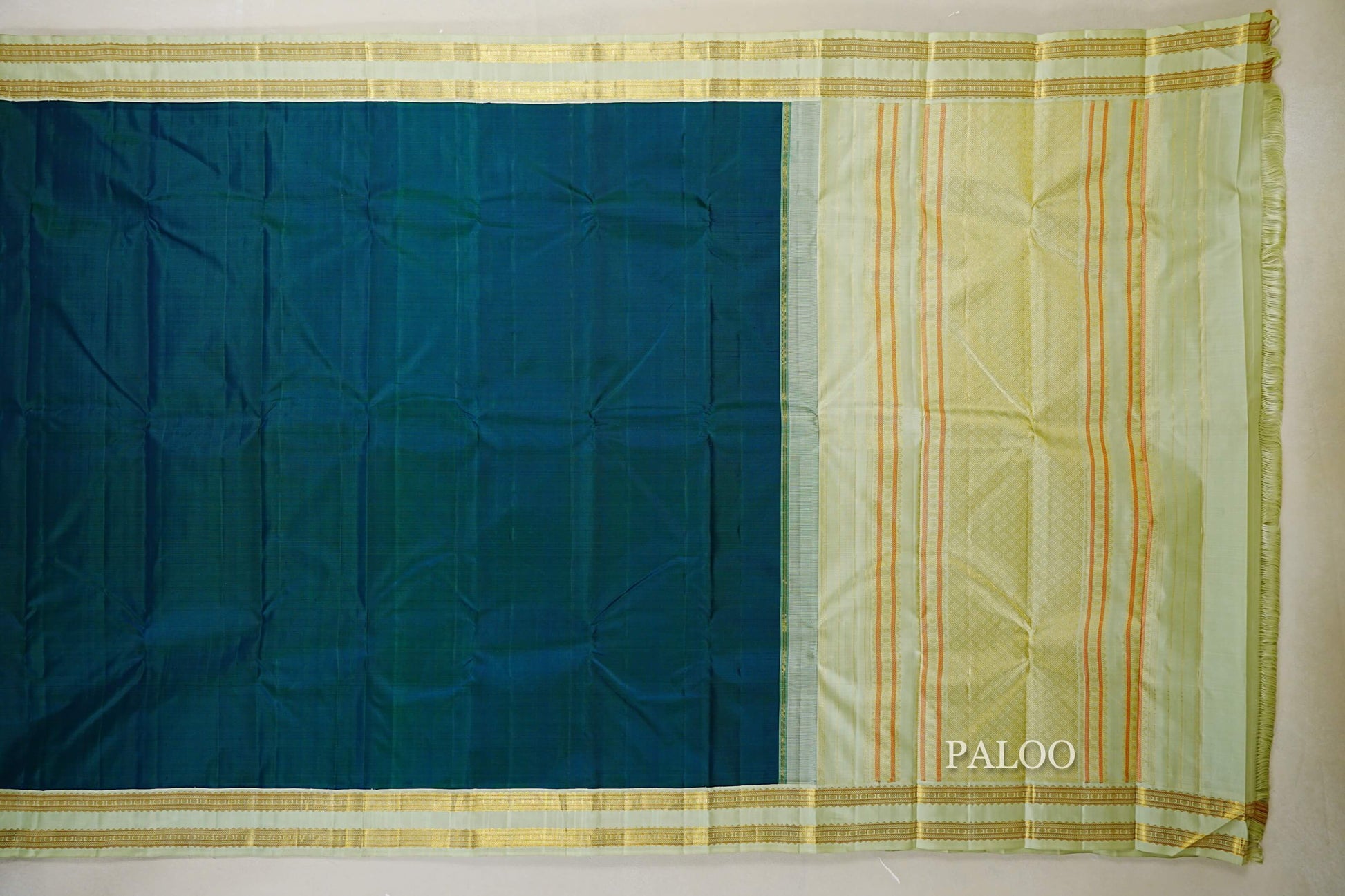 Peacock Green Kanjivaram Silk Saree paloo