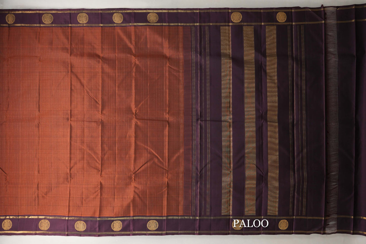 Dark Copper Brown with Deep Plum Borders Vintage Kanjivaram Silk Saree paloo