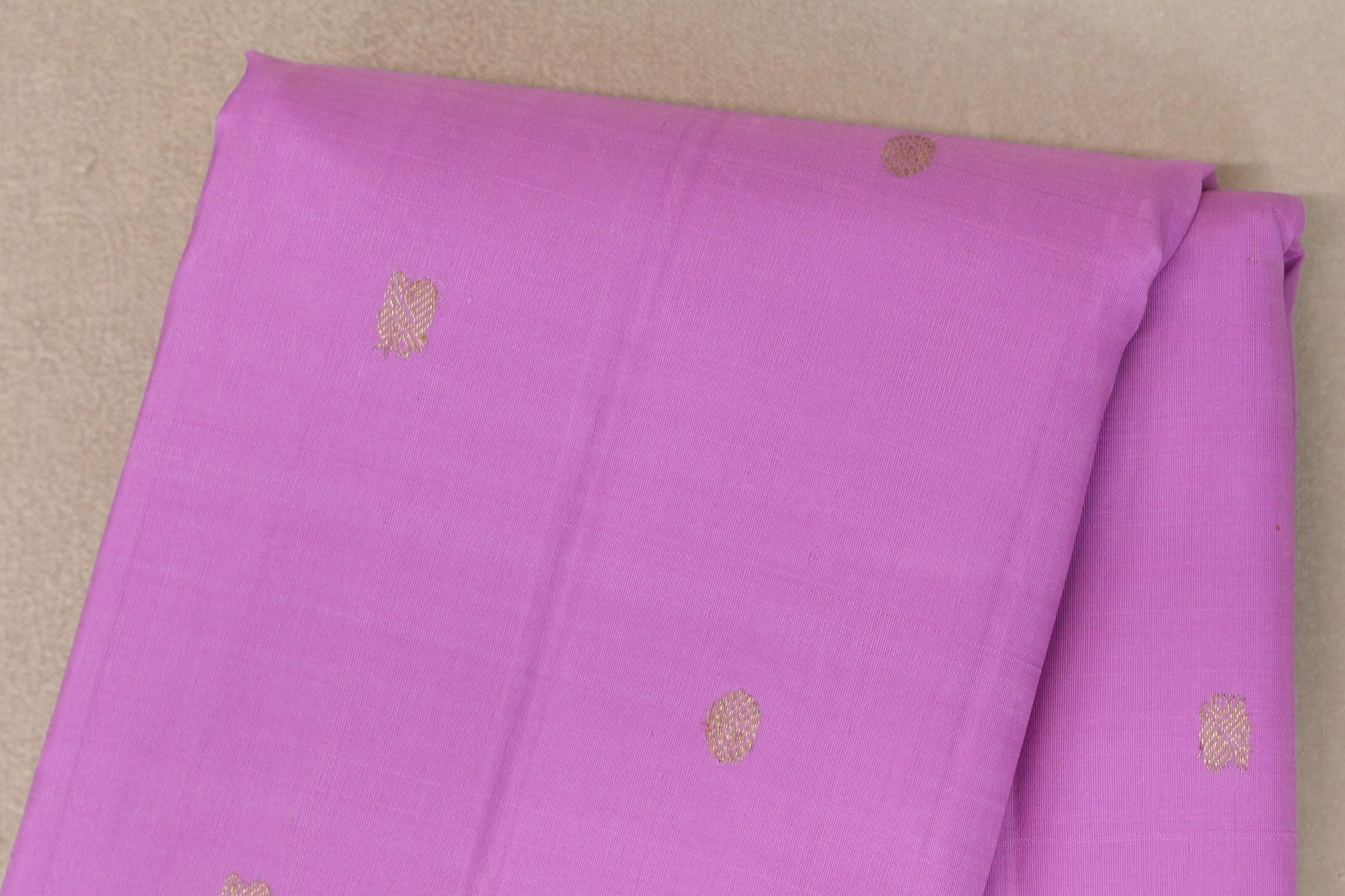 Lavender Pink with Deep Purple Borders Vintage Kanjivaram Silk Saree body